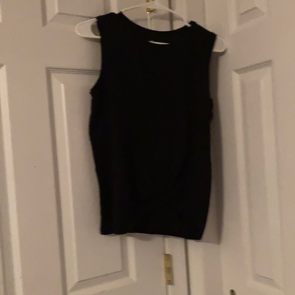 Nwot Black tied muscle tee